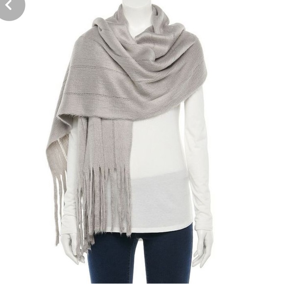LC Lauren Conrad Accessories - Lauren Conrad scarf grey LC new